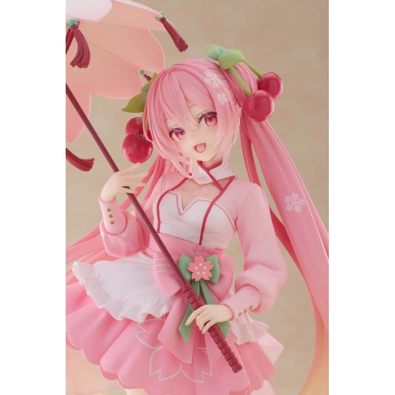 Hatsune Miku Newley Written Sakura Miku Sakura Dress Ver. Figure, 21 cm