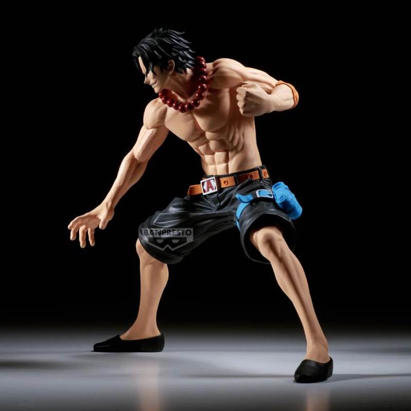 One Piece Grandista Portgas D. Ace Figure, 25 cm